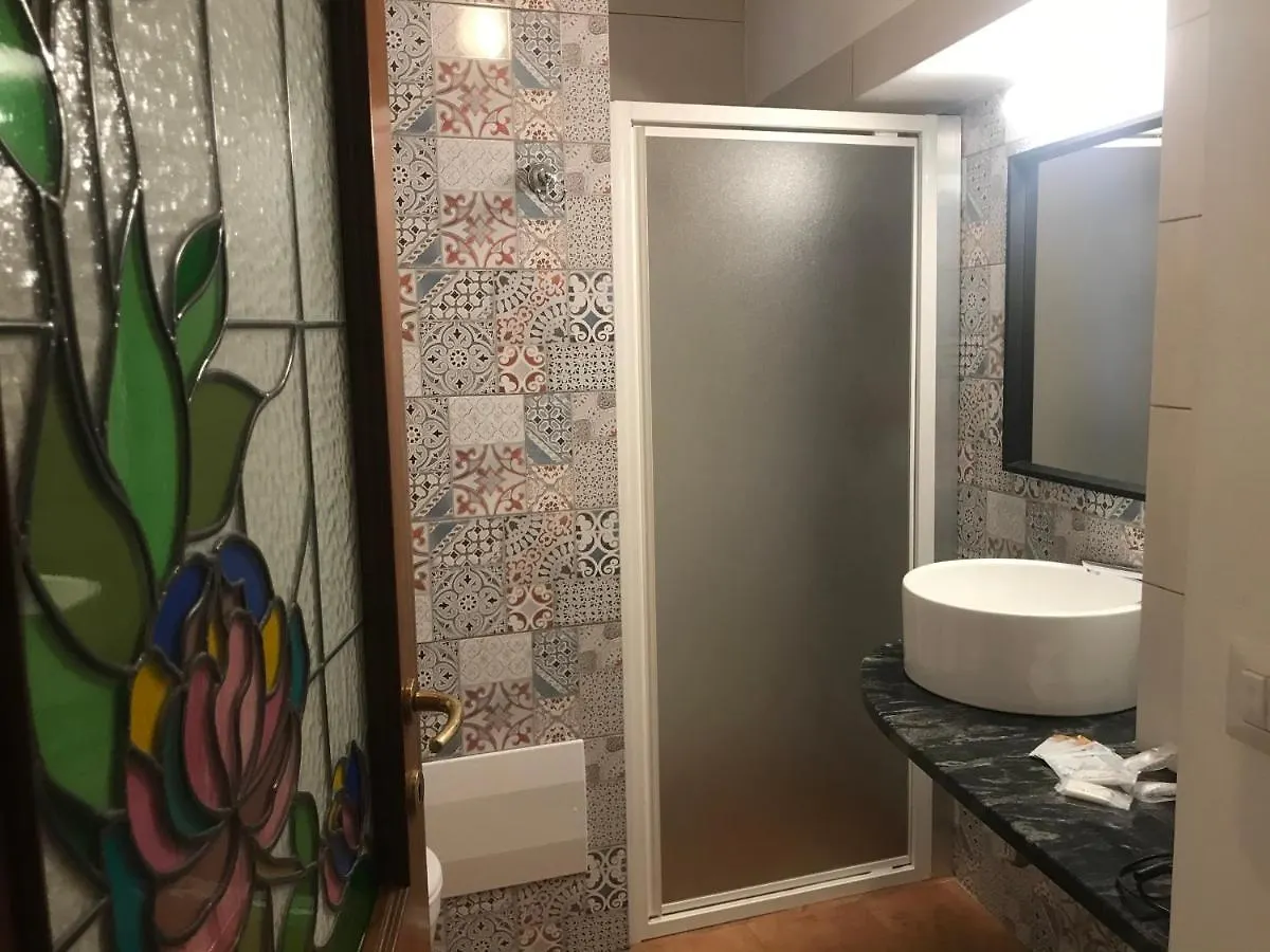 Casa Bea B&B 토르톨리 0*,